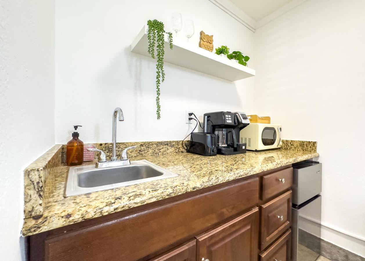 1K Bed Studio Apt With Shared Pool 02 Clearwater Exterior foto