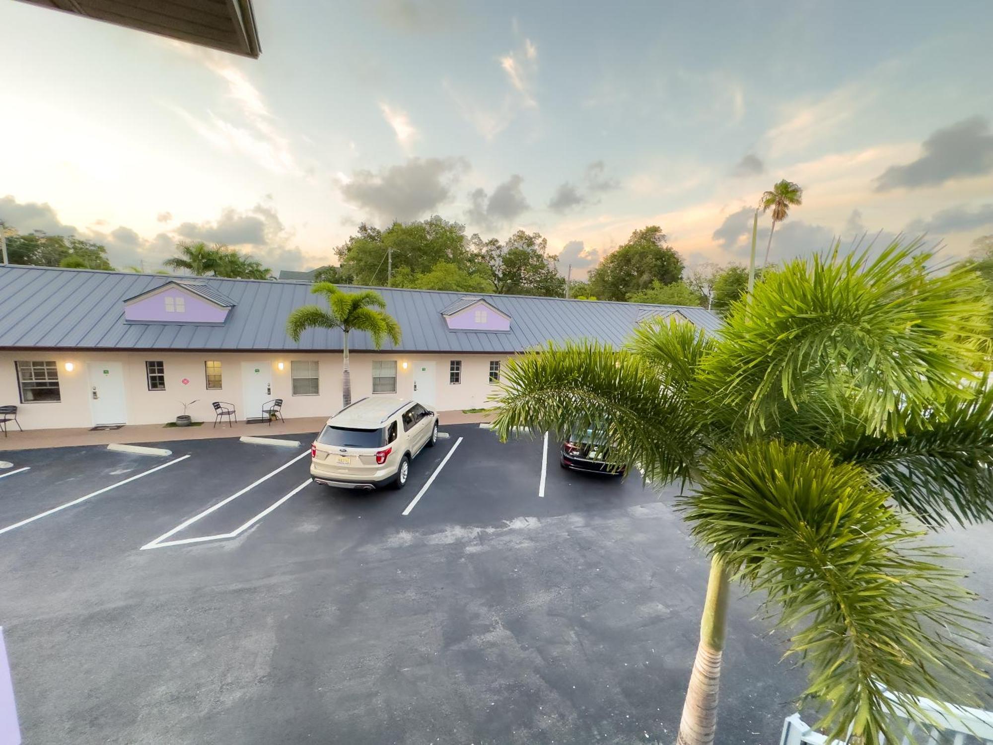 1K Bed Studio Apt With Shared Pool 02 Clearwater Exterior foto